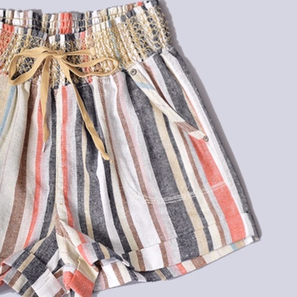 MIKAYLA Striped Spring shorts    - Picture 4 of 4
